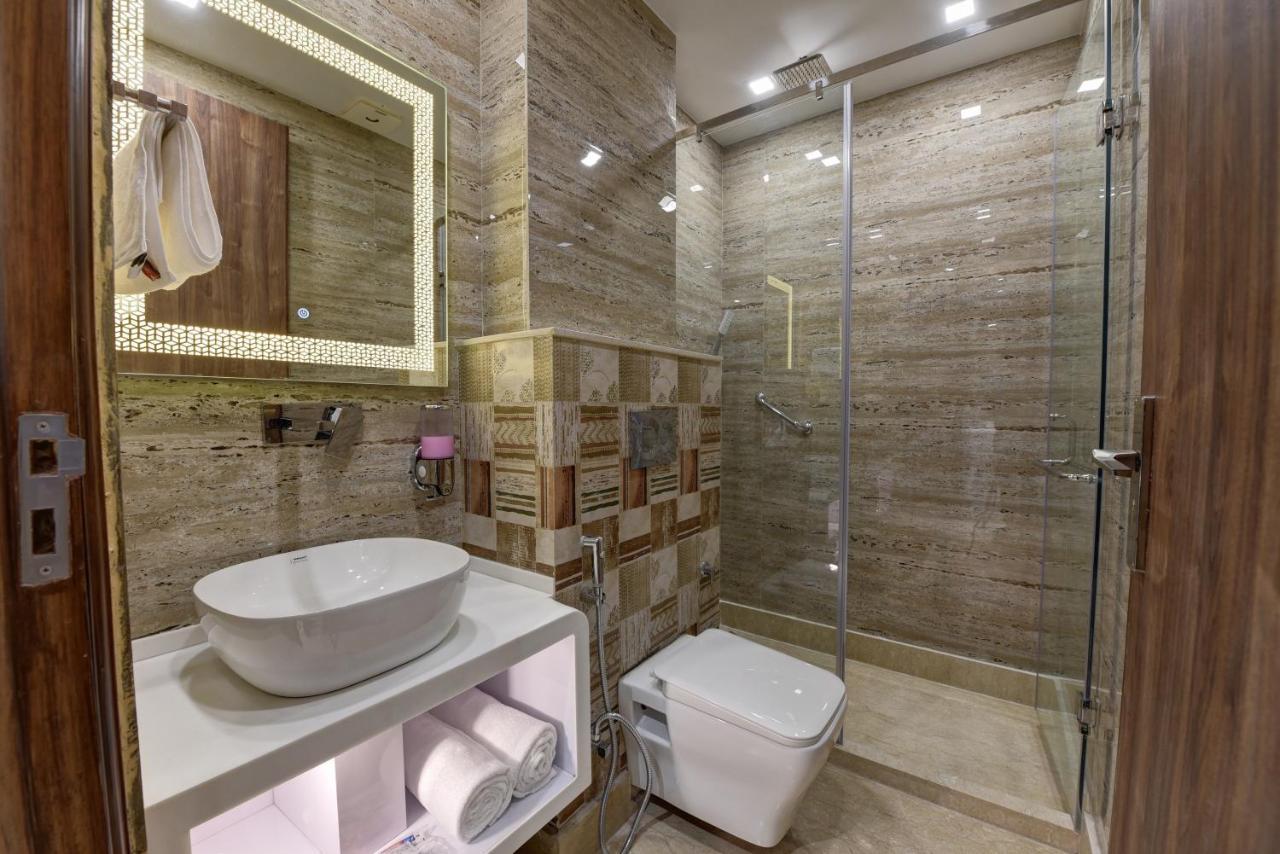 Hotel Golden Tree Noida Exteriér fotografie